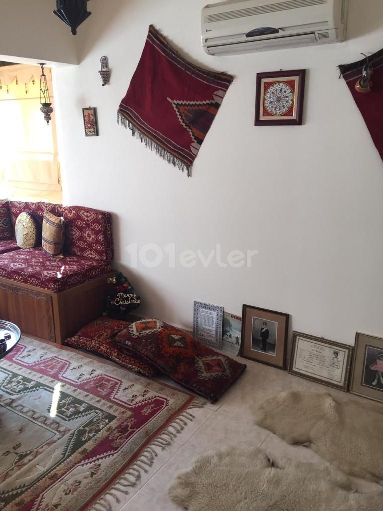 Flat For Sale in Girne Merkez, Kyrenia