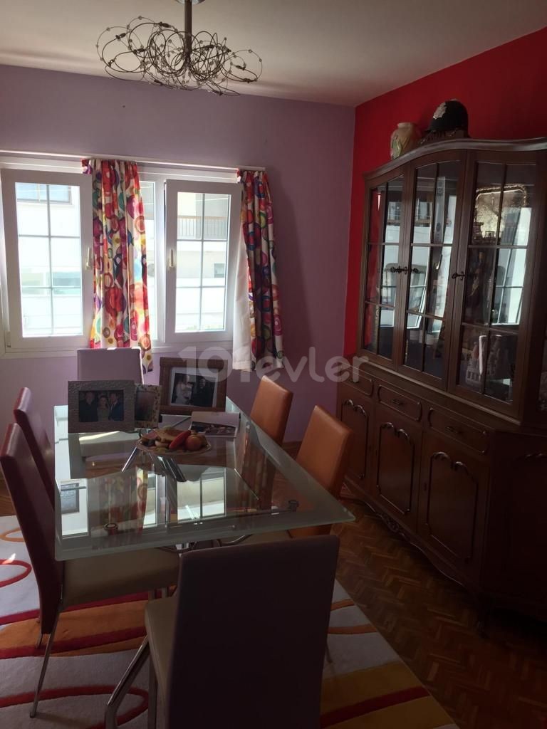 Flat For Sale in Girne Merkez, Kyrenia