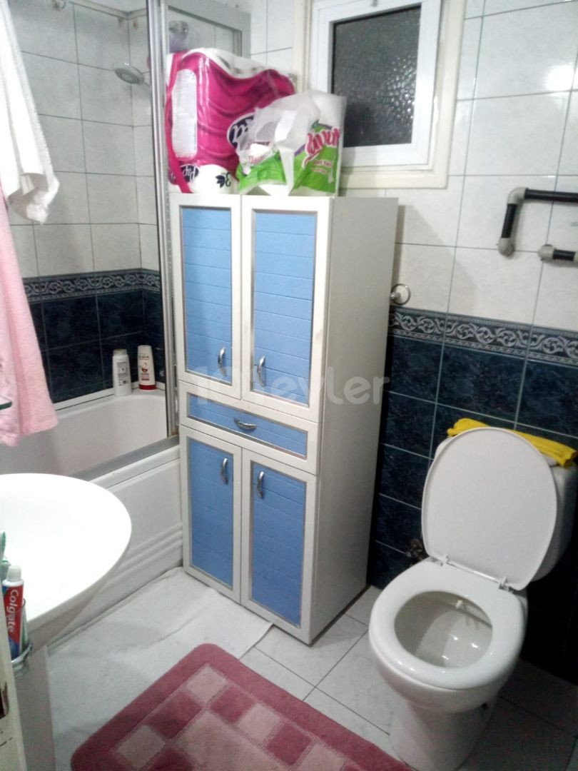 3+1 FLAT FOR SALE IN KYRENIA CENTER