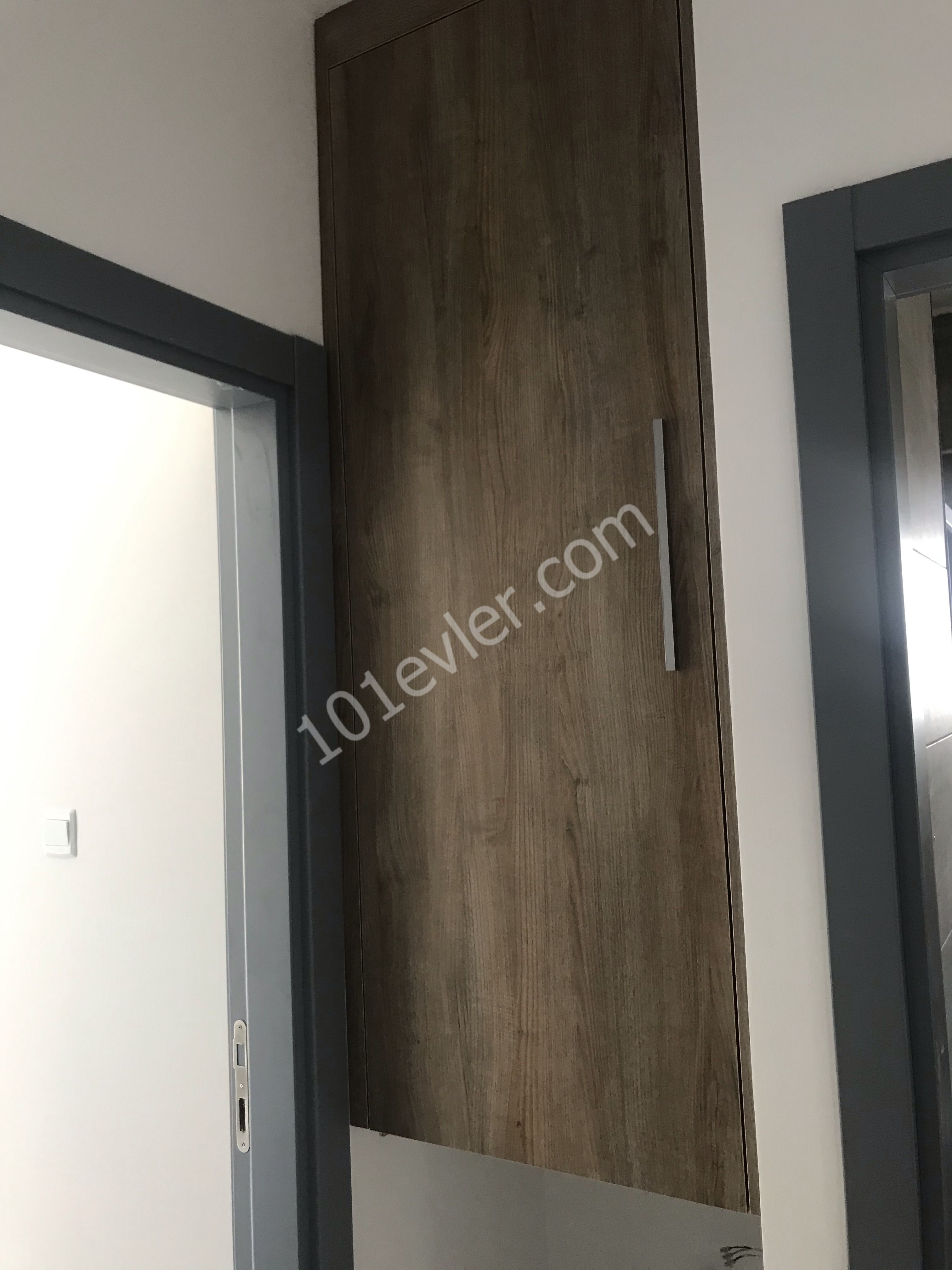 Luxus in Nikosia Mityeli 2+1 95+30 m2 Penthouse 64.900 STG ** 