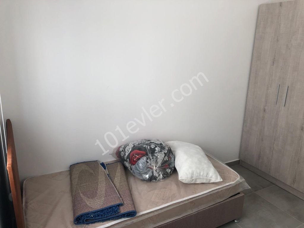 Lefkoşa Gönyeli'de Full Eşyalı Ultra Lüks Yeni 2+1 6 Aylık Ödemeli Kiralık Daire 300 STG