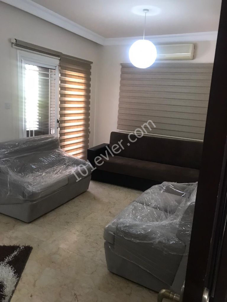 Lefkoşa Ortaköy'de 3+1 Full Eşyalı Aylık Ödemeli Kiralık Daire 2.500 TL