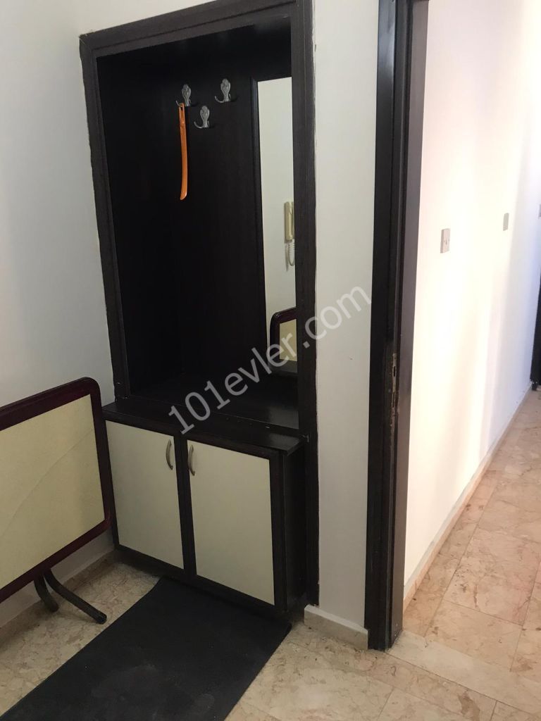 In Nicosia Ortaköy 3+1 Fully Furnished Monthly Paid Apartment For Rent 3.000 TL