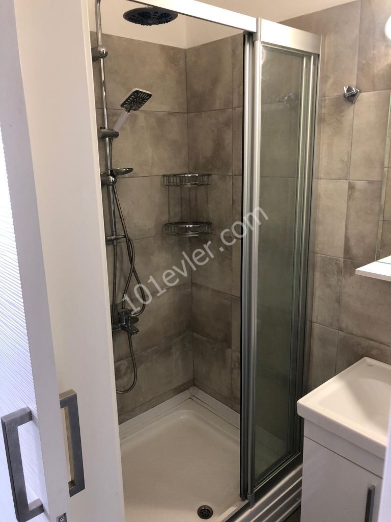 Lefkoşa Gönyeli'de Adamar Karşısı 2+1 , Full Eşyalı Kiralık Daire 2.200 TL