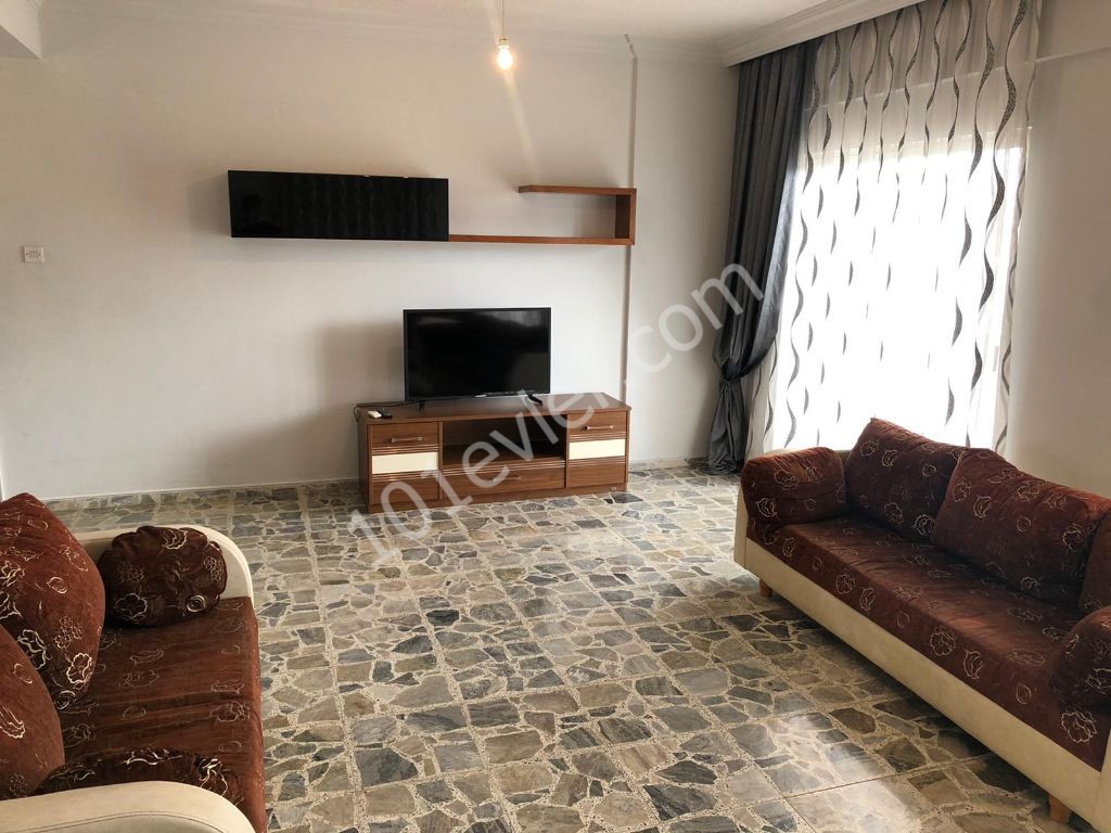 Lefkoşa Ortaköy'de Merkezi Konumda , 3+1 , Full Eşyalı Aylık Ödemeli Kiralık Daire 2.500 TL 