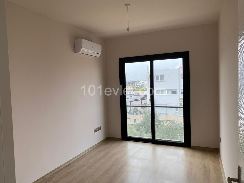 Lefkoşa Metehan Bölgesi'nde 2+1 , 85m2  Eşyalı/Eşyasız Alternatifleriyle Kiralık Lüks Daireler 300 STG