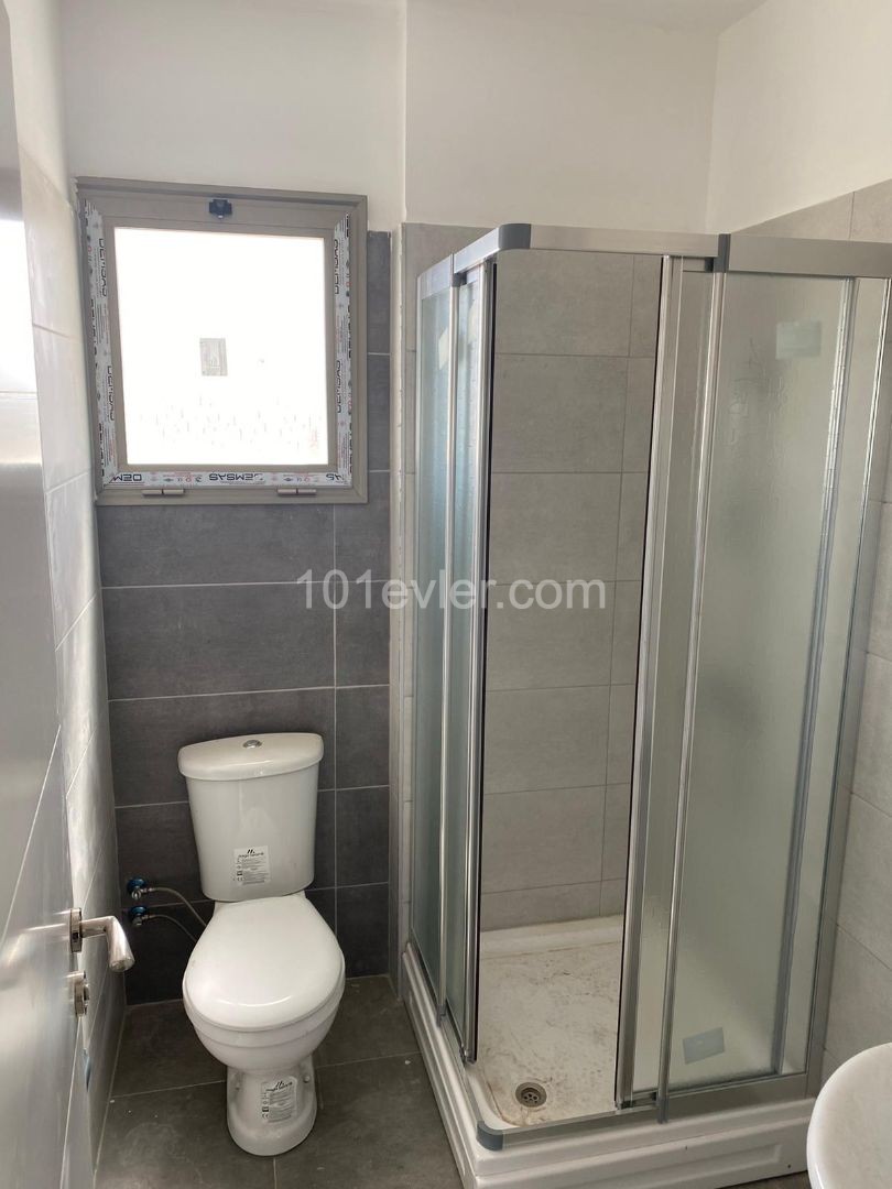 Lefkoşa Metehan'da Merkezi Konumda Aylık Ödemeli 2+1, 85 m2 Kiralık Daire 300£