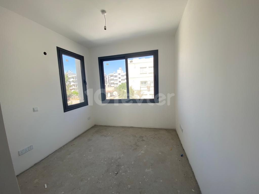 3+1 Ground Floor Apartment with Garden for Sale in Kucuk Kaymakli Within Walking Distance of the Schools Road 75.000 STG ** 