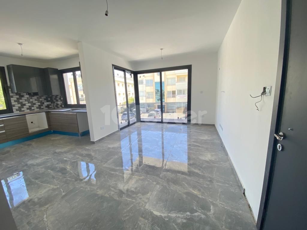 3+1 Ground Floor Apartment with Garden for Sale in Kucuk Kaymakli Within Walking Distance of the Schools Road 75.000 STG ** 