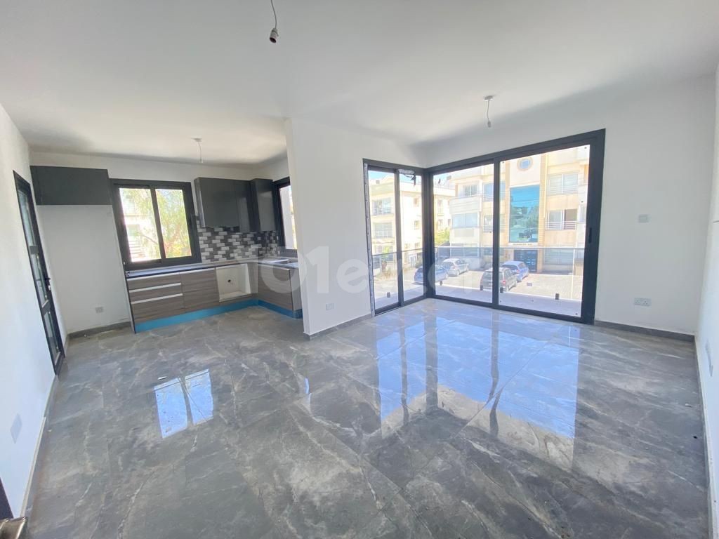 3+1 Ground Floor Apartment with Garden for Sale in Kucuk Kaymakli Within Walking Distance of the Schools Road 75.000 STG ** 