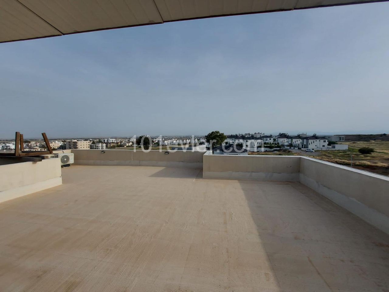 Underused 3+1 / 115m2 apartment with large terrace in Hamitkoy Anittepe villa area 59.000 stg ** 