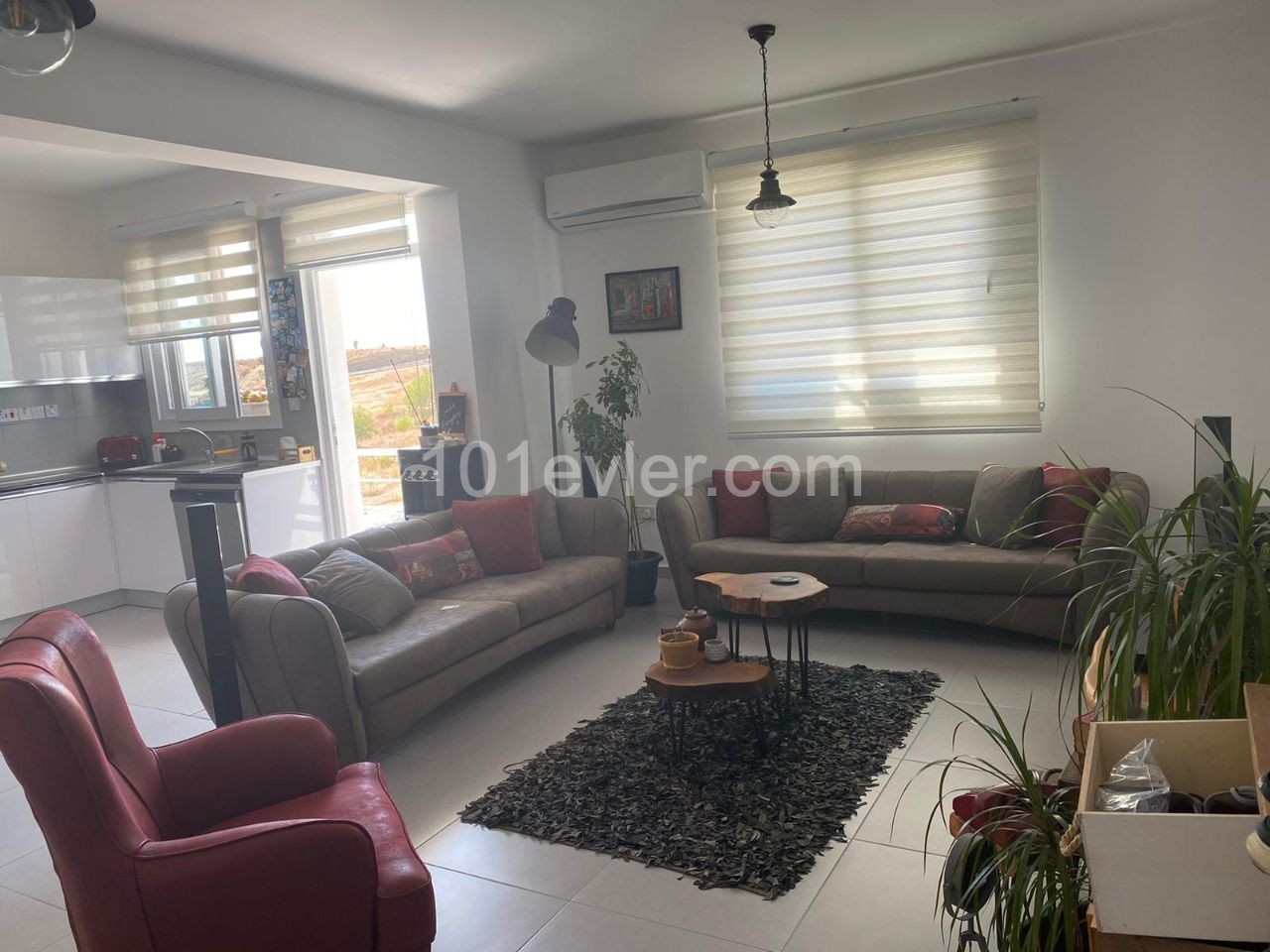 Hamitköy Anıttepe villalık bölgede geniş teraslı az kullanılmış 3+1 / 115m2  daire 59.000 stg