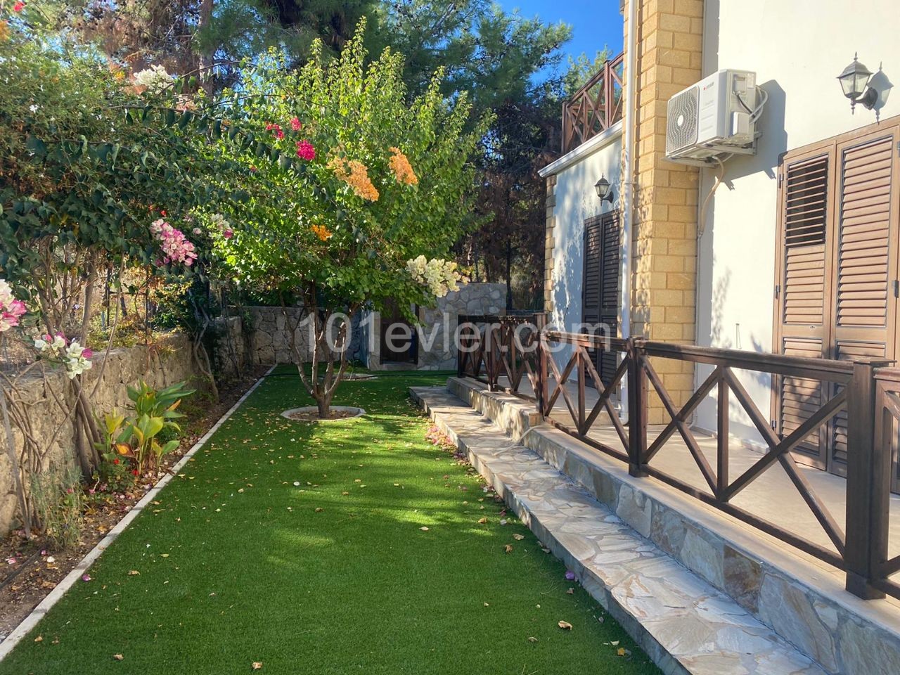 Villa To Rent in Çatalköy, Kyrenia