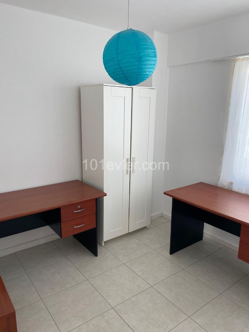 Flat To Rent in Girne Merkez, Kyrenia