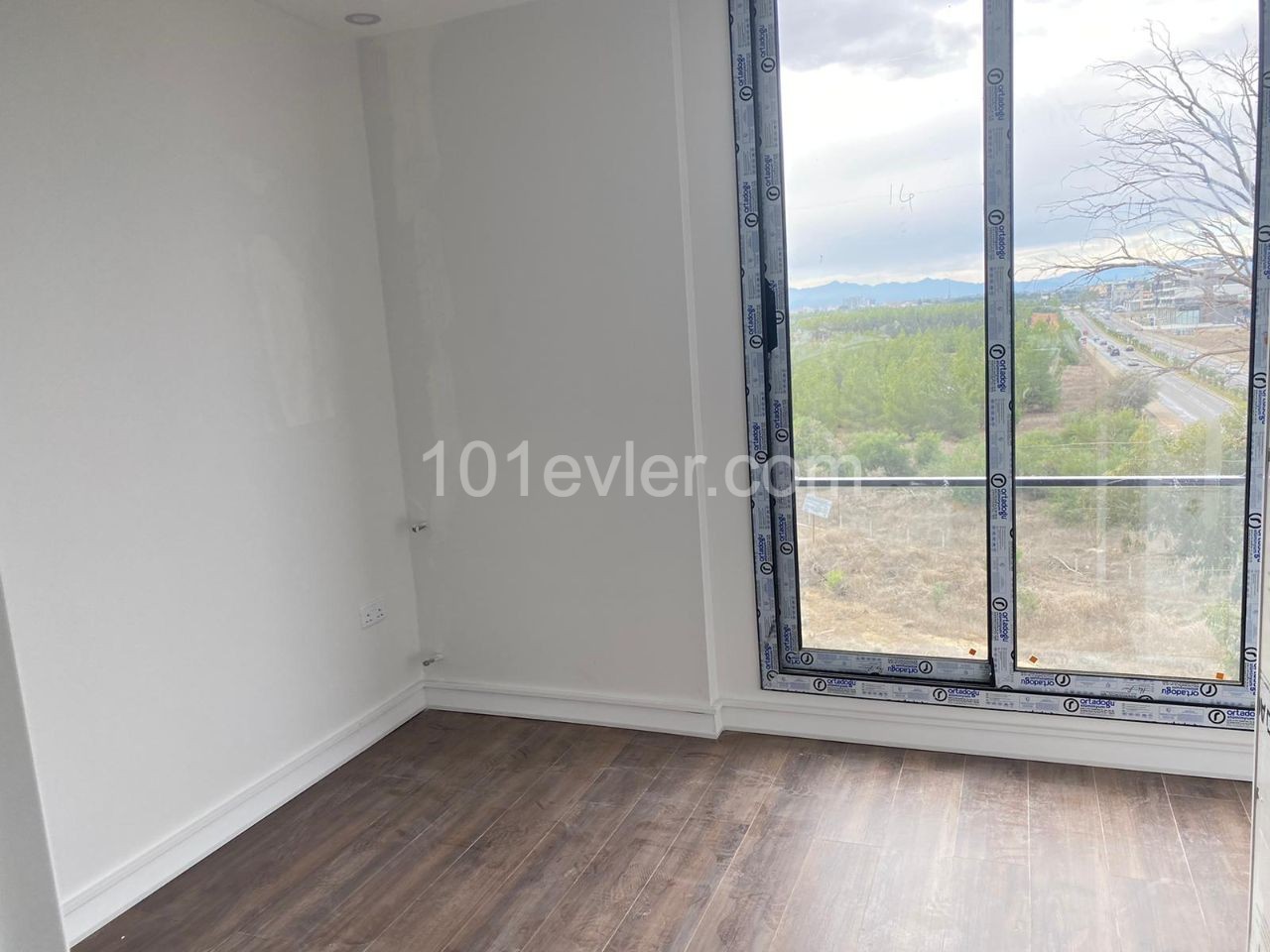 Nikosia Ortaköy mit nicht ausgeschnittenen Blick, Zentralheizung 2+1 90 + 40 Luxus-penthouse zum Verkauf m2 92.000 stg ** 