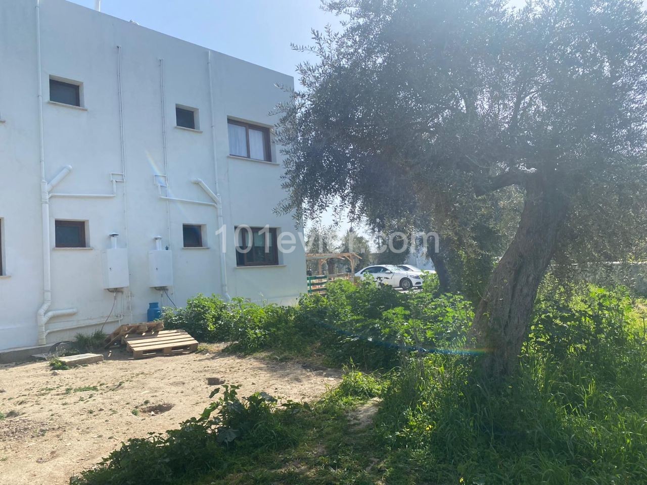 1+1 Wohnung zum Verkauf in Kyrenia Ozanköy voll möbliert,Mieter 65m2, 44, 900 stg ** 