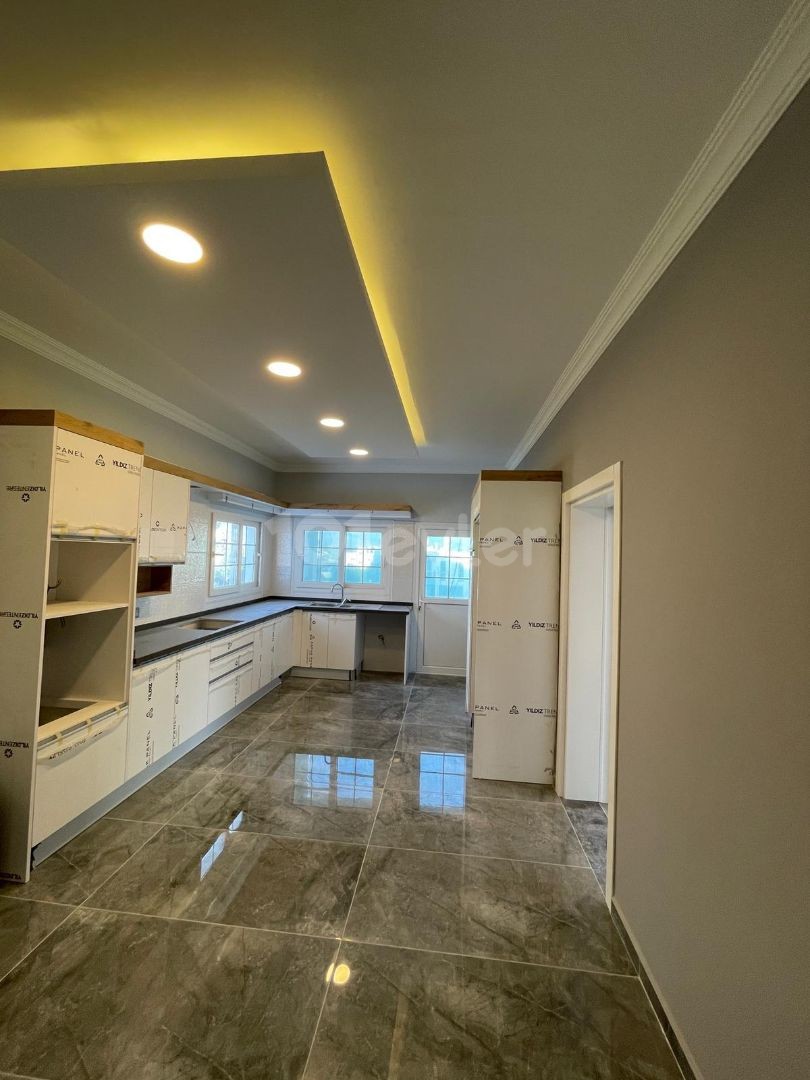 4+1 net 210m2 Luxury Materials and Workmanship Apartment for Sale with Full Renovation in Mitreeli Dam Area 79,000stg ** 