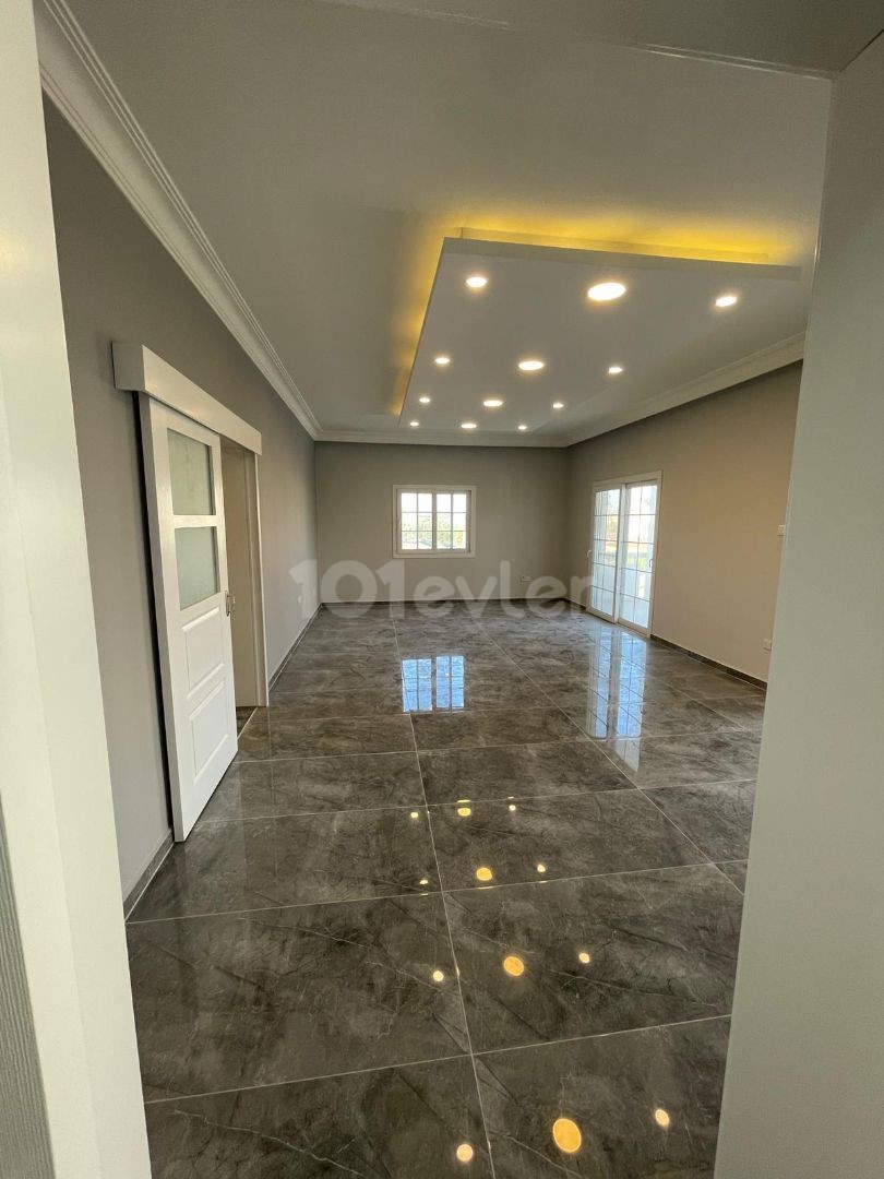 4+1 net 210m2 Luxury Materials and Workmanship Apartment for Sale with Full Renovation in Mitreeli Dam Area 79,000stg ** 