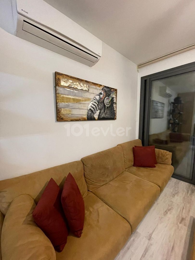 Dereboyunda 2+1 85m2 Modern Furnished and Centrally located apartment for sale 64,900stg ** 