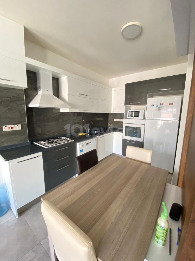 2+1 85 m2 Full Furnished Apartment For Rent in Küçük Kaymaklı 350stg ** 