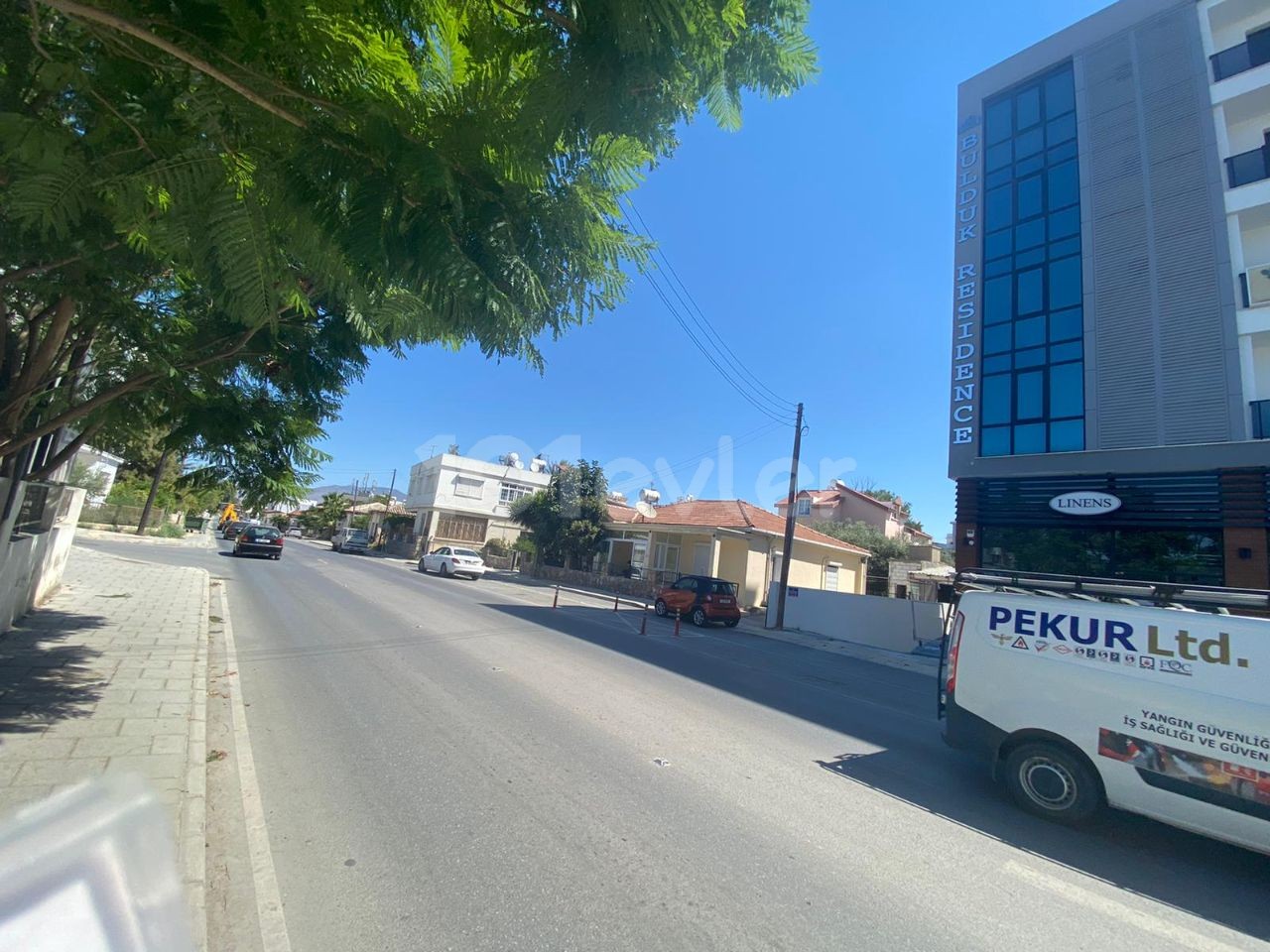 Nicosia Yenişehir main road 2 +1 80 m2 Office for sale 59.000 stg ** 