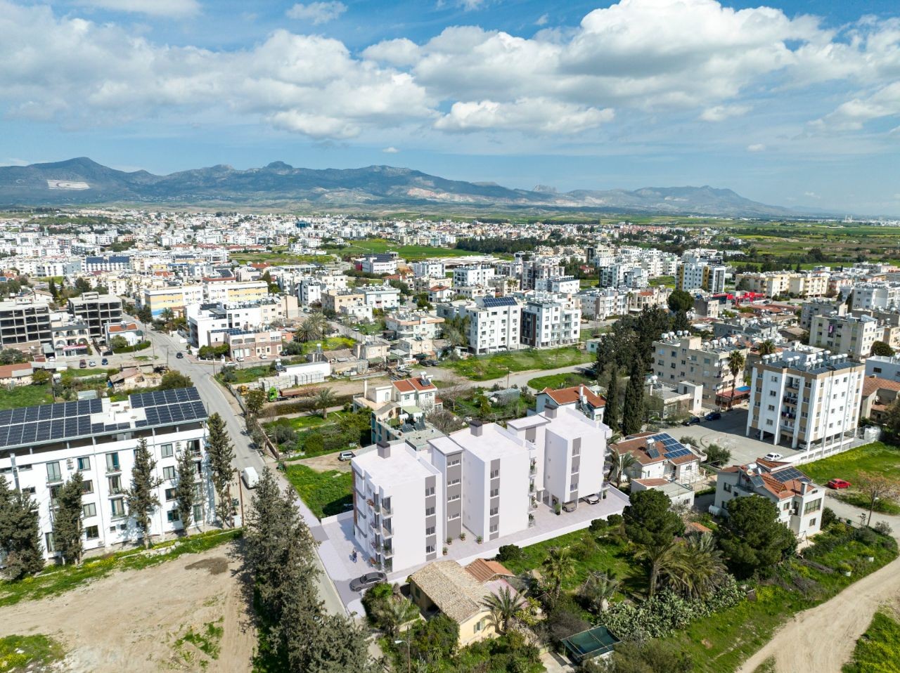 One of the most preferred areas of Nicosia is K.Kaymaklı is also a zero, 110 m2 , 3 + 1 apartment with prices starting from stg 74,000 ** 