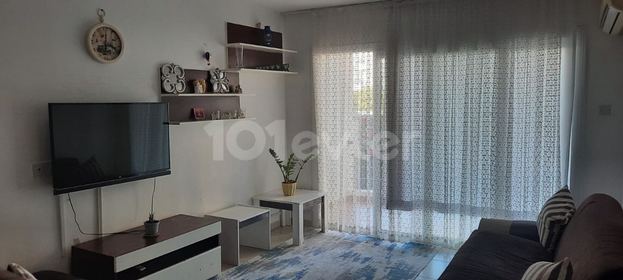 Kyrenia Zentrum de 2 + 1 85m2 68,000 stg ** 