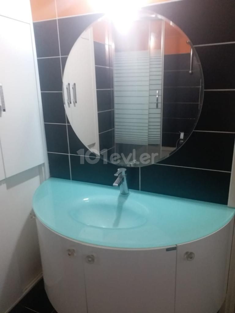 Alsancakta 3+1 120m2 Satılık Apartman Dairesi 59,000stg 