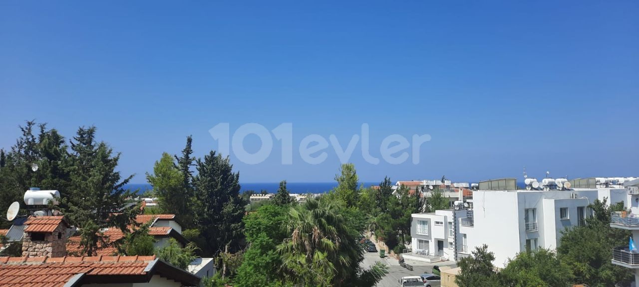 3 + 1 120m2 Apartment for Sale in Alsancak 59,000stg ** 