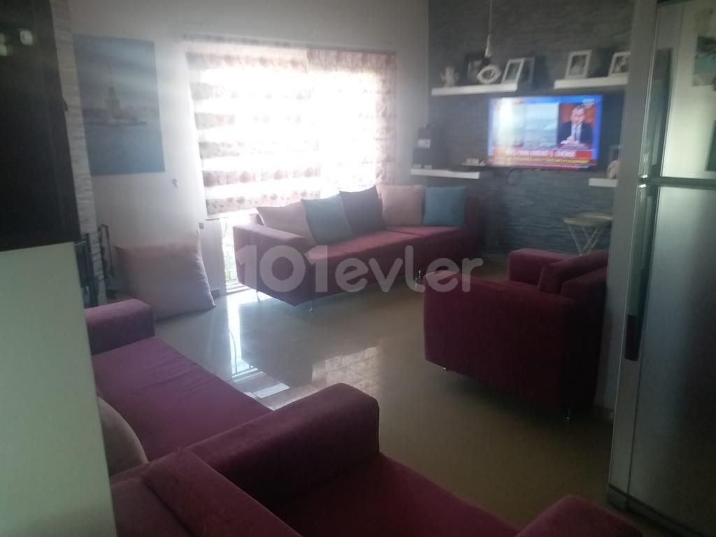 3 + 1 120m2 Apartment for Sale in Alsancak 59,000stg ** 