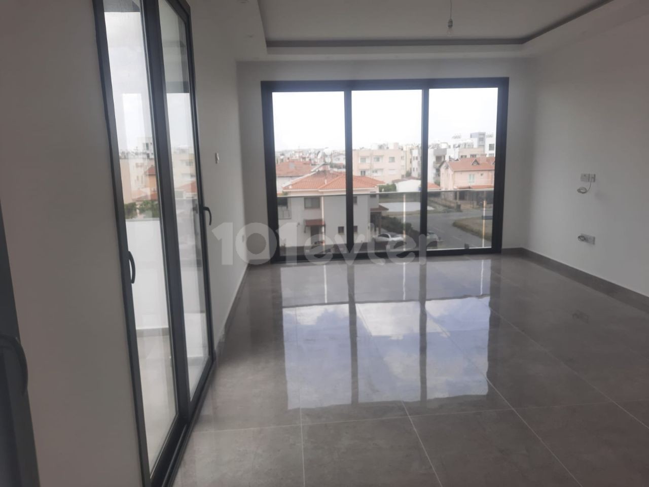 Gönyeli'de 2+1Penthouse 75,000Stg Satılık Daire.