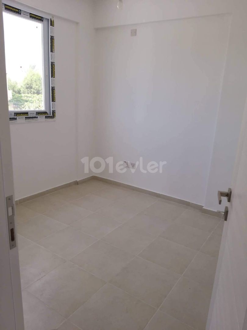 3 +1 110m2 Apartment for sale behind Gönyeli Dürümcübaba stg 48,000 ** 