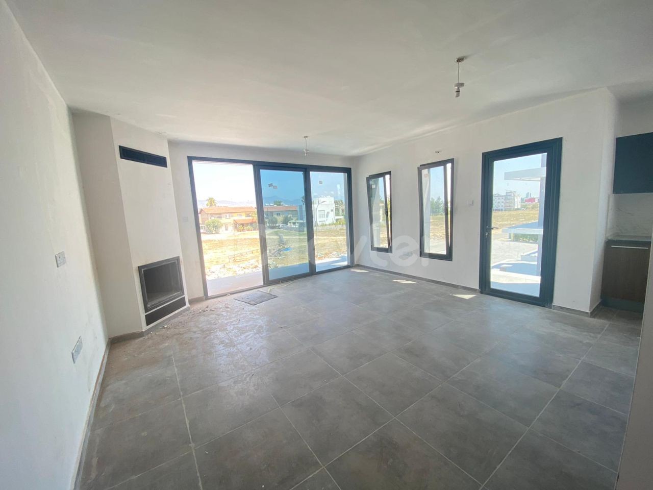 Yenikentte 3+1 135 m² + 40 m² Teraslı Satılık Son 1 Daire 100.000stg