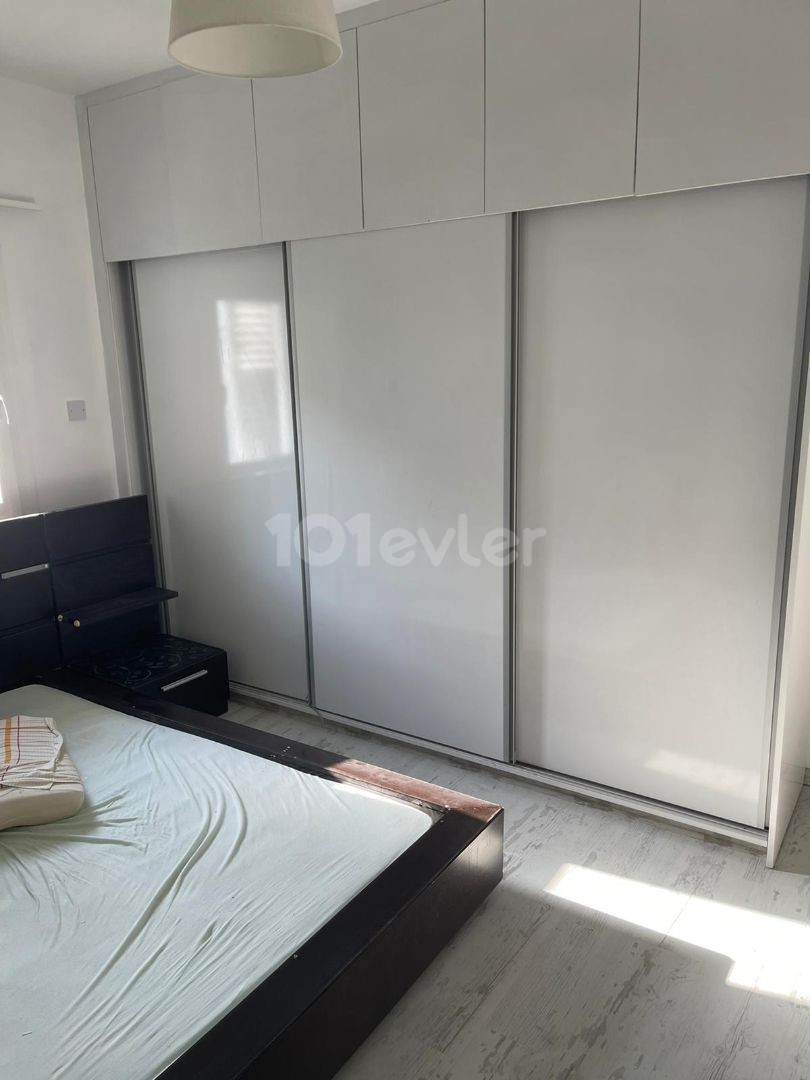 3+1 Apartment for Rent in Gönyelide 450stg per month ** 