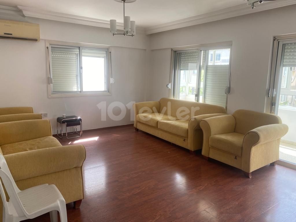 3+1 Apartment for Sale in Kermiya 52,500stg ** 