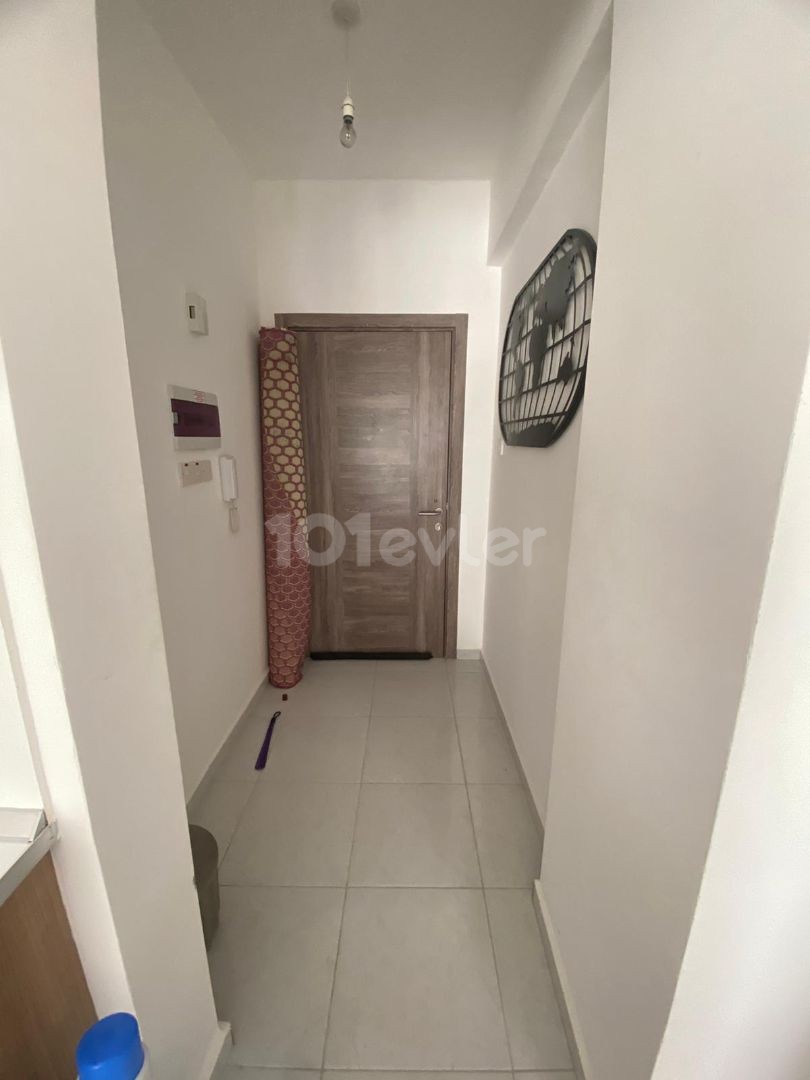 Küçükkaymakli da 2+1 85m2 Rental Darie 350stg ** 