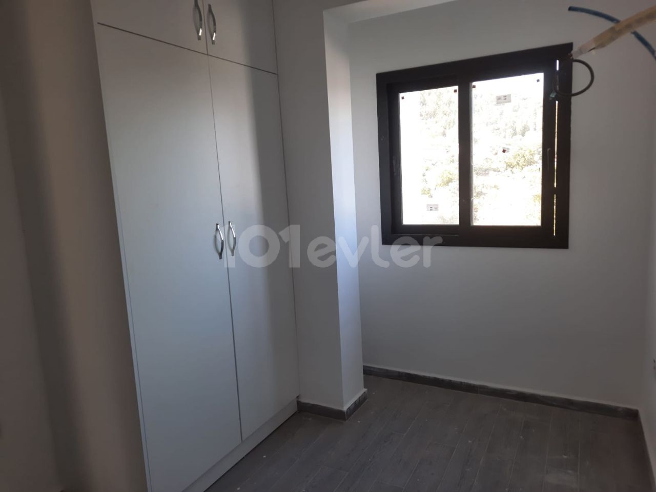 Alsancakta 3 + 1 Wohnung ab 80,000 STG ** 