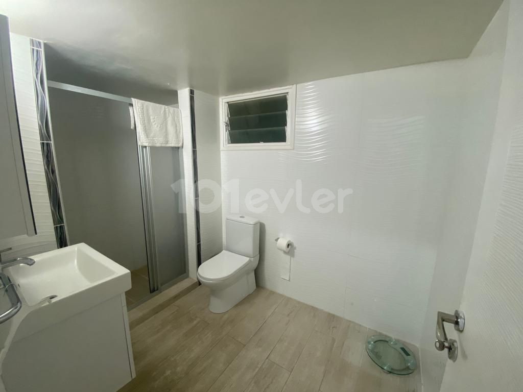 Köşklüçiftlikte 2+1  Merkezi Konum Nezih Mahalle Kiralık Daire 450stg aylık 