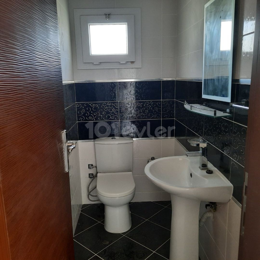 3+ 1, Villa-sized Zero Apartment for Sale in Gönyeli 80,000stg ** 