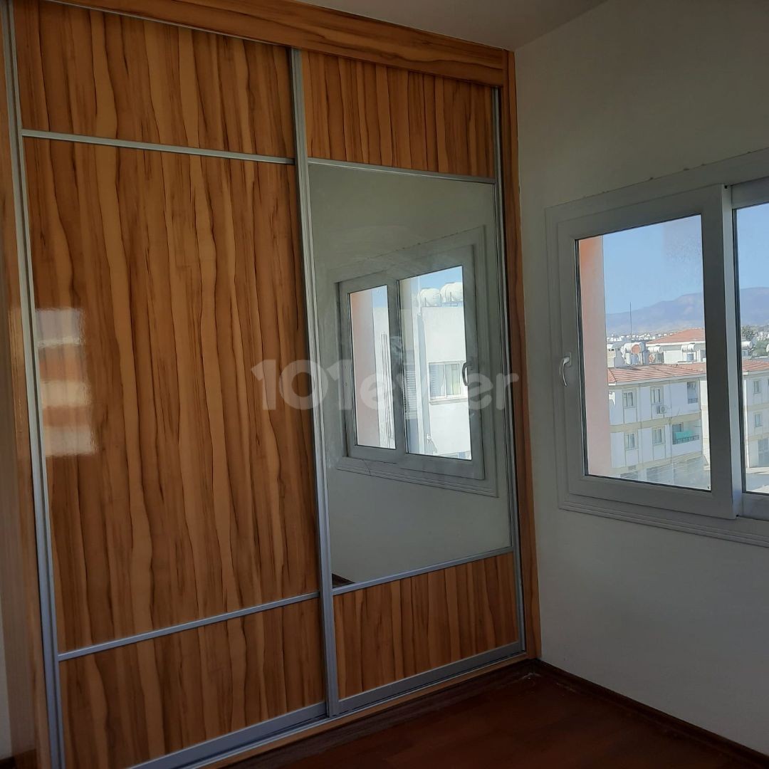 3+ 1, Villa-sized Zero Apartment for Sale in Gönyeli 80,000stg ** 