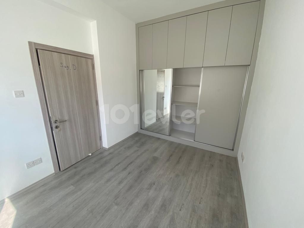 Gönyeli’de 2+1 85 m2 ara kat KDV, trafo ödenmiş Türk malı satılık sıfır daire 59.900 stg