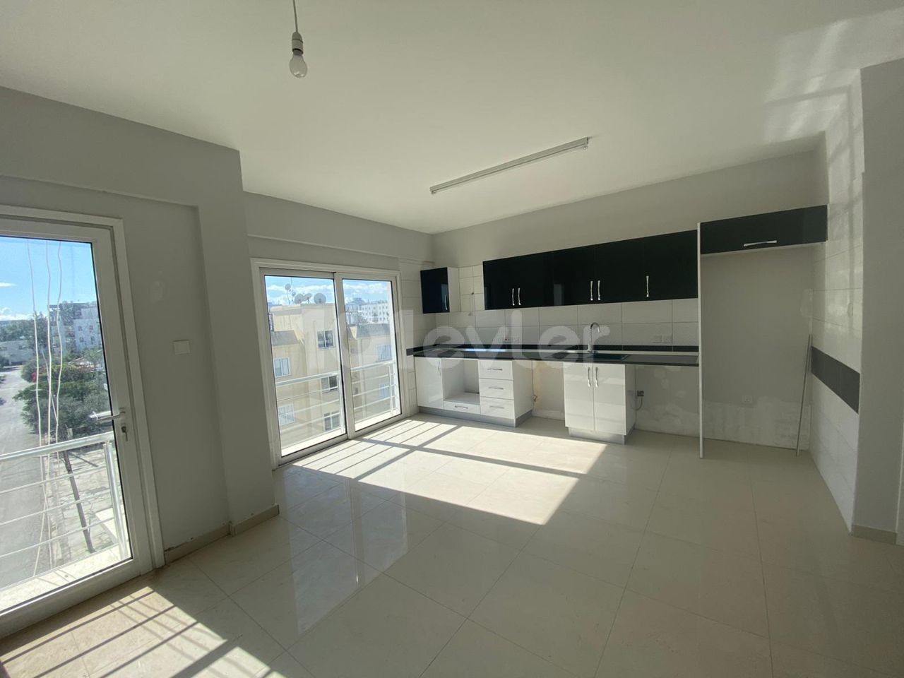 Kızılbaş'ta Satılık 2+1 80m2 Satılık Daireler 46,900stg