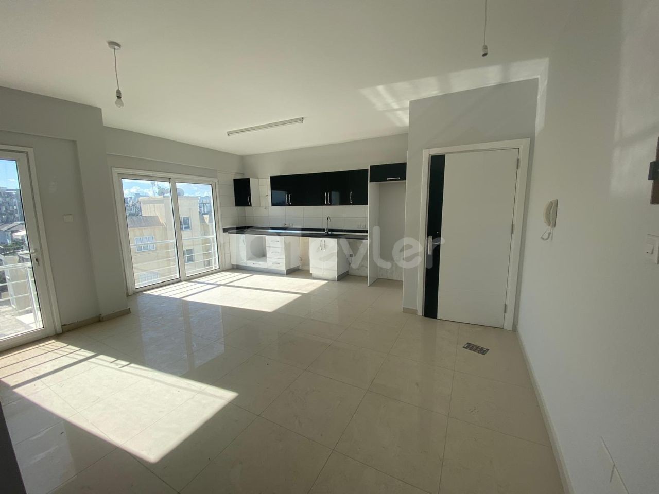 Kızılbaş'ta Satılık 2+1 80m2 Satılık Daireler 46,900stg