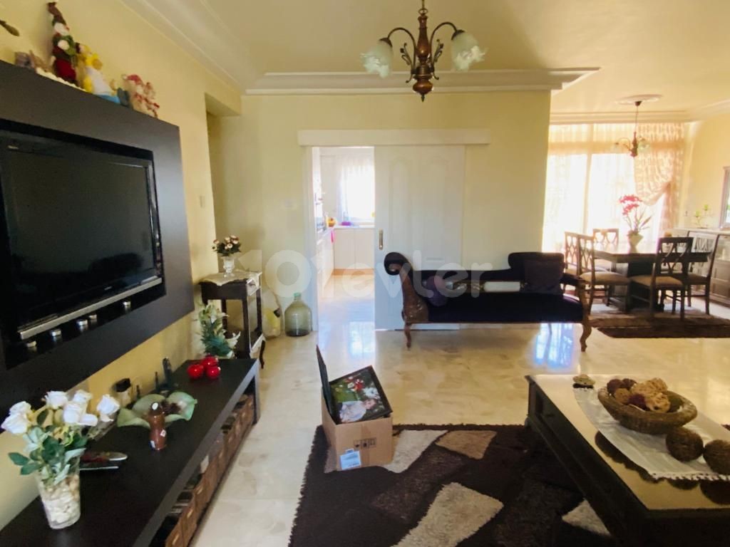 Flat To Rent in Ortaköy, Nicosia