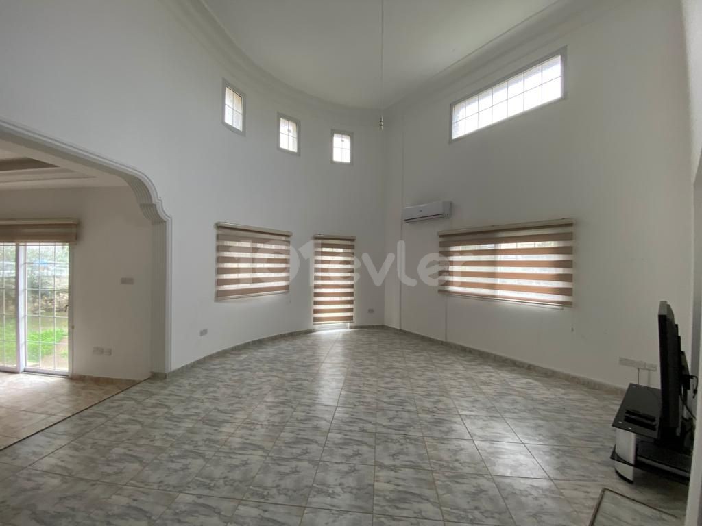 Villa To Rent in Küçük Kaymaklı, Nicosia