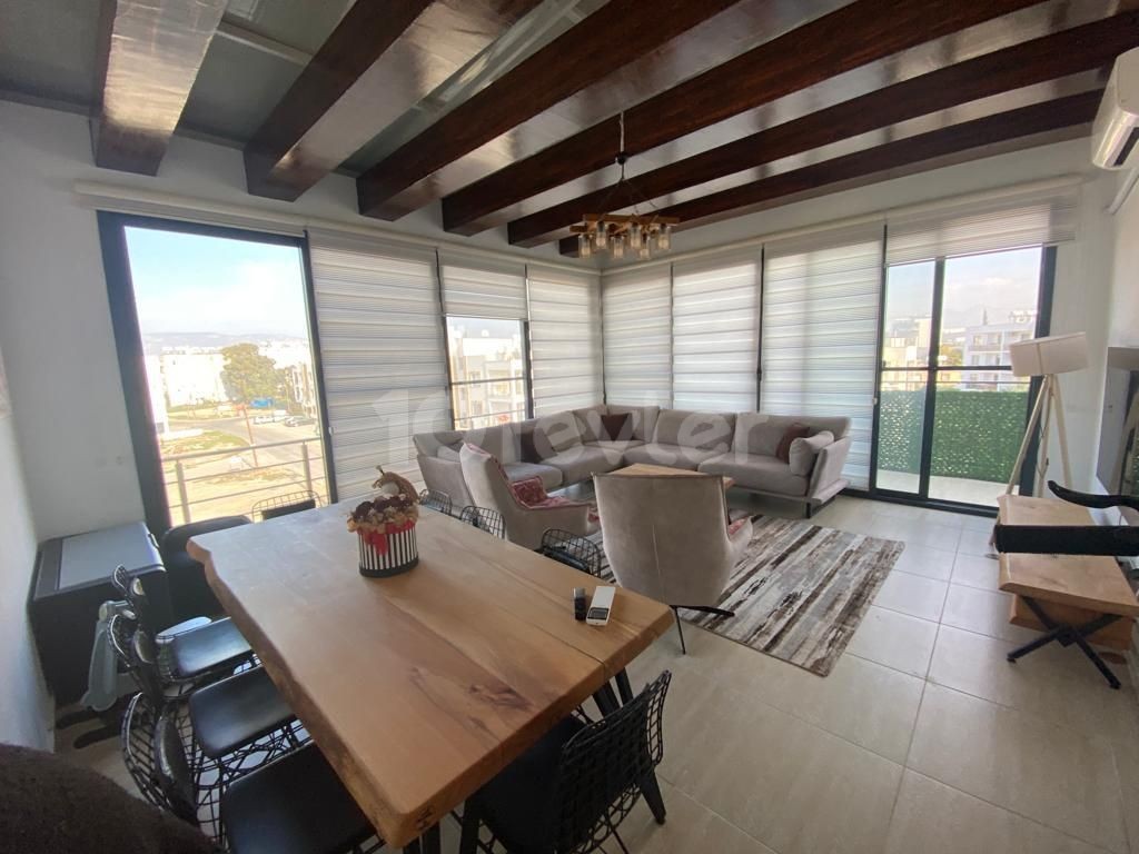 Penthouse Kaufen in Gönyeli, Nikosia