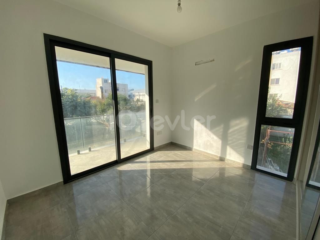 For Sale 2+1 Apartments with Elevator Ready for Delivery in Yenisehir 65,000stg