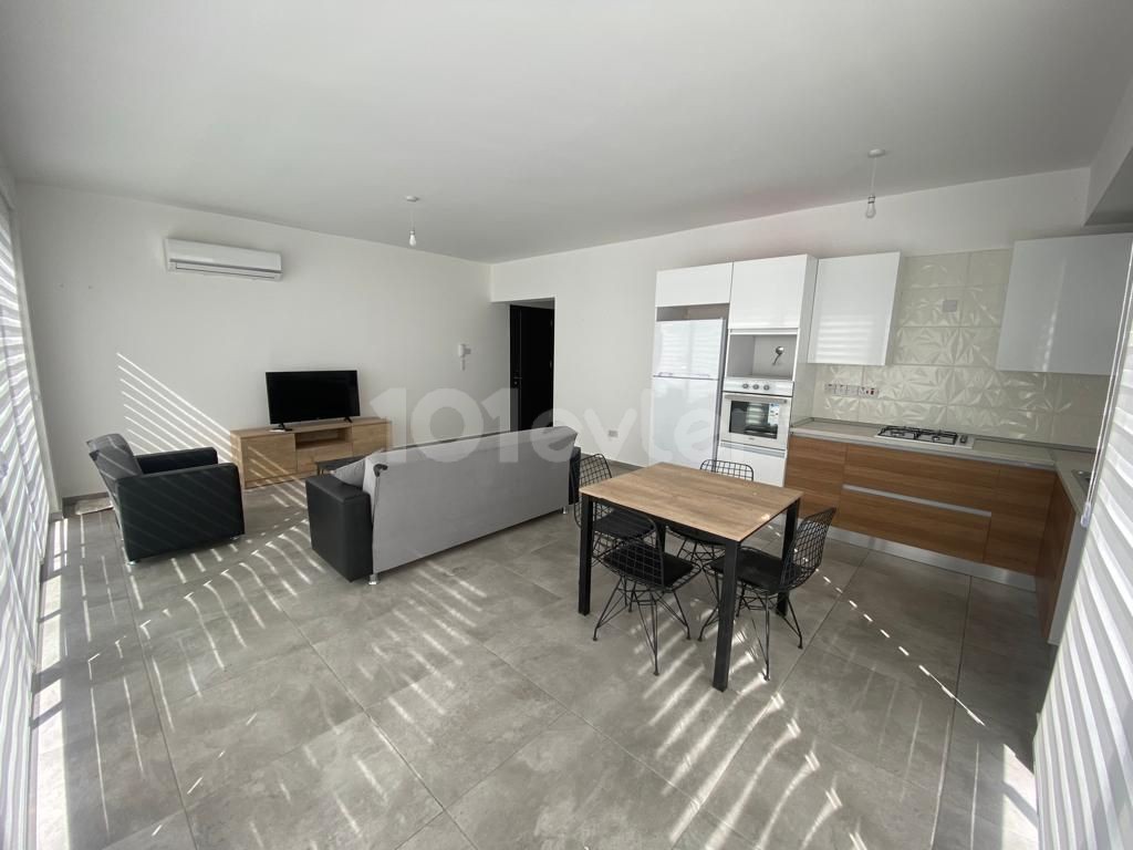 2+1 90m2 möblierte Wohnung zu vermieten in Ortaköy 350stg