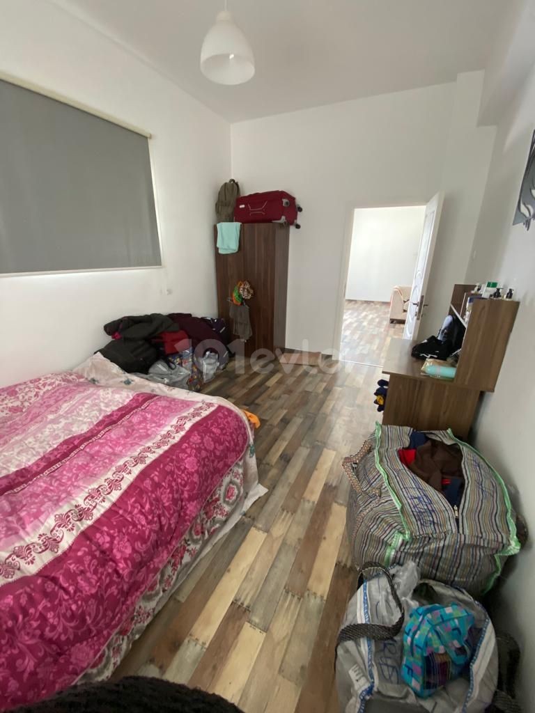 Ortaköy'de Ticari İzinli 3+1, 120 m² Satılık Zemin Kat Daire £65.000