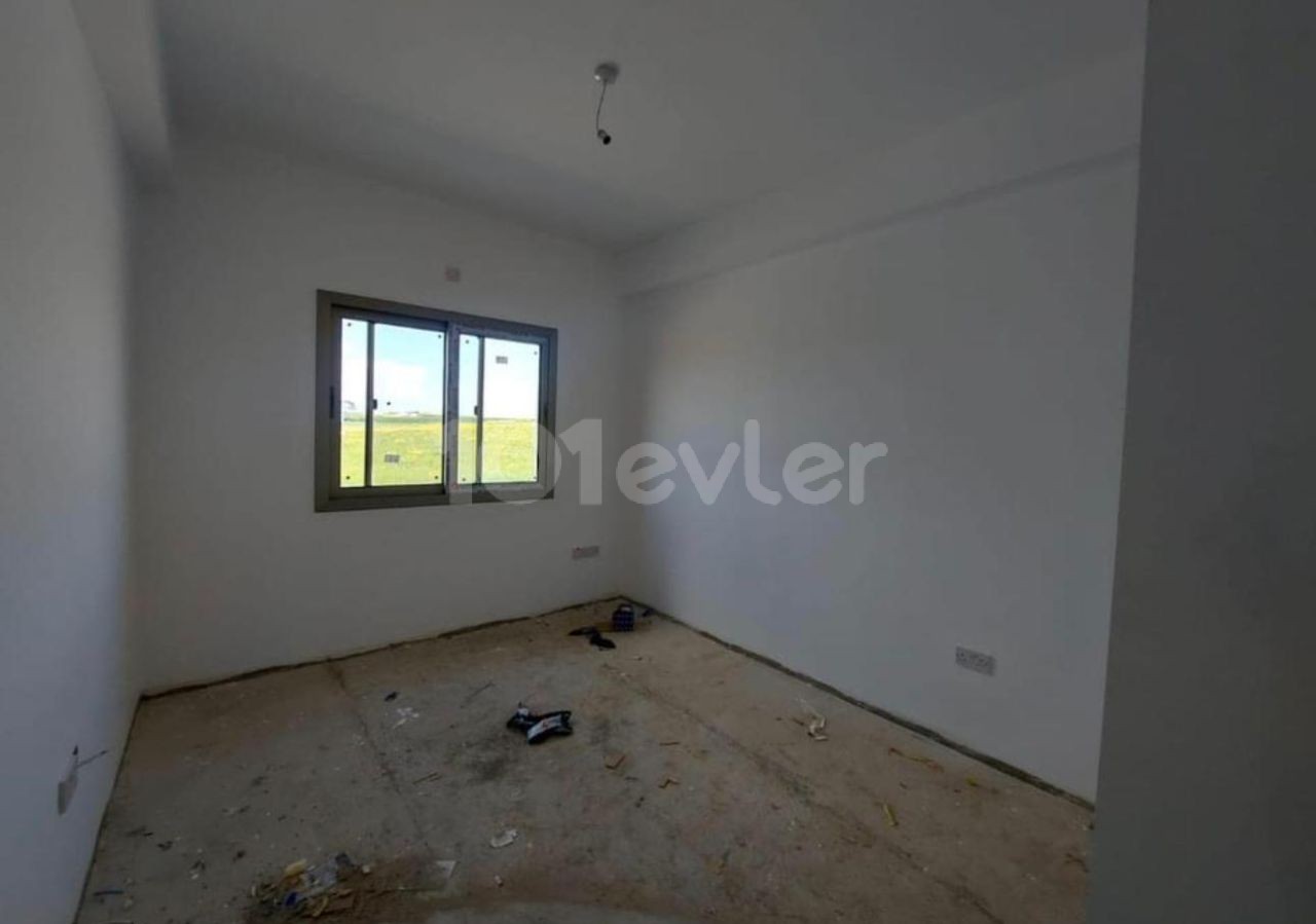 2+1 , 90m2 Single-storey twin residential for sale in Alaykoy 68,000stg 